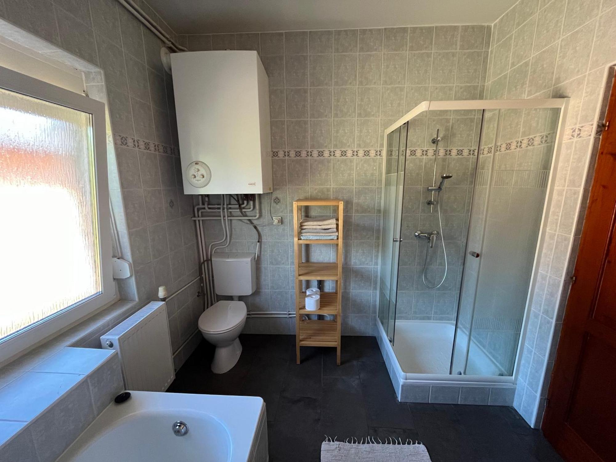 Petita Garden Apartman Siofok Ngoại thất bức ảnh