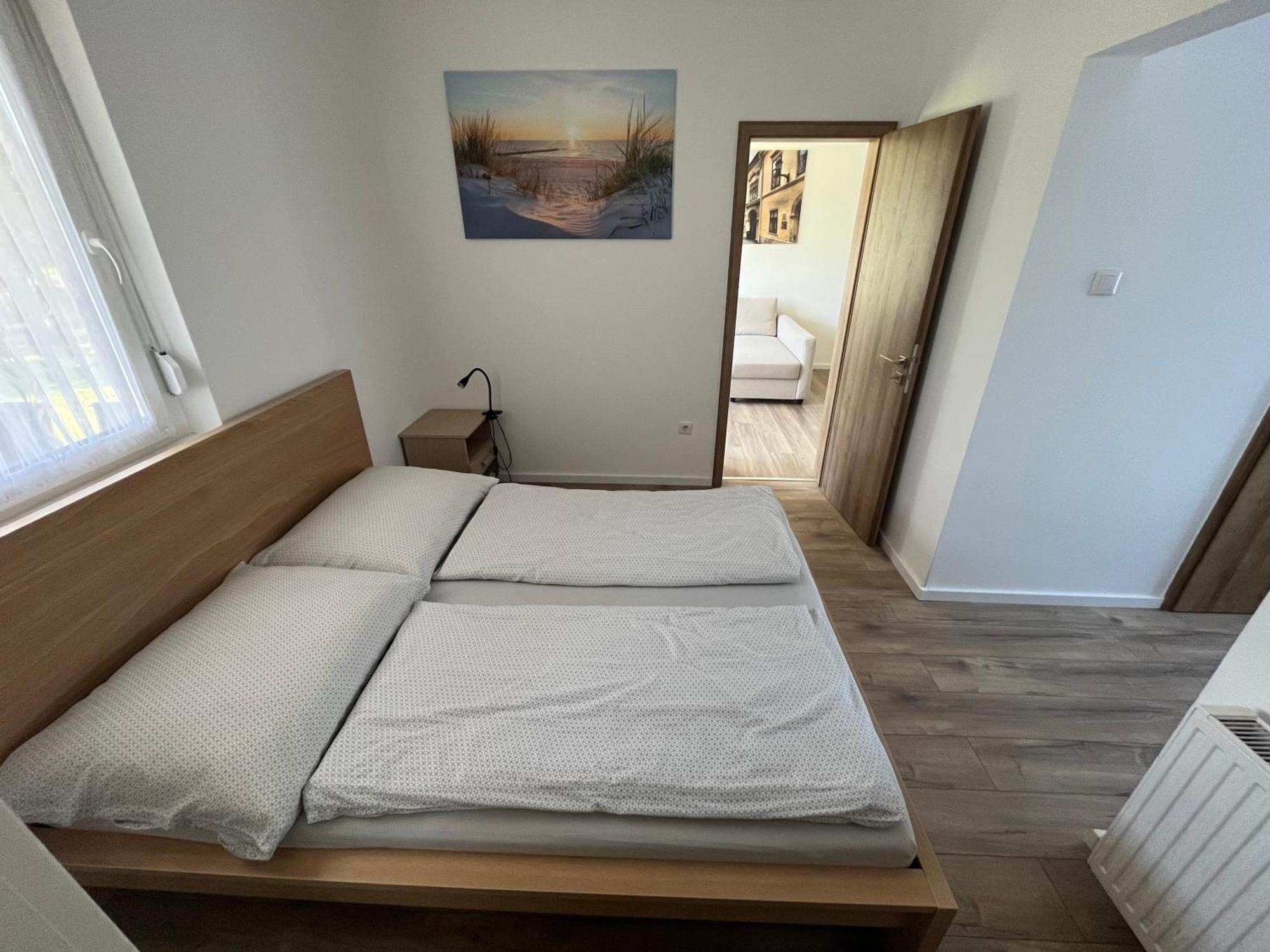 Petita Garden Apartman Siofok Ngoại thất bức ảnh